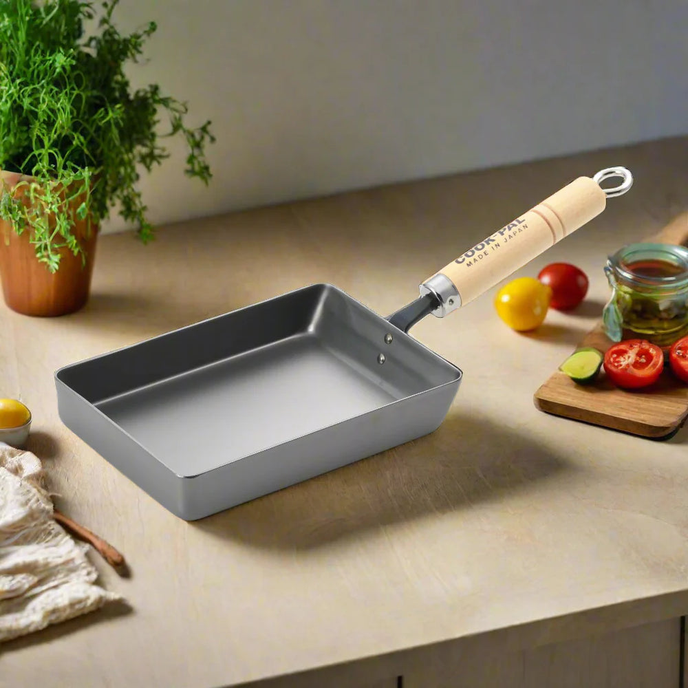 Yoshikawa Cook-Pal Ren Rolled Egg/Omelet  Pan (Medium) – Nitrided Carbon Steel, Made in Japan 