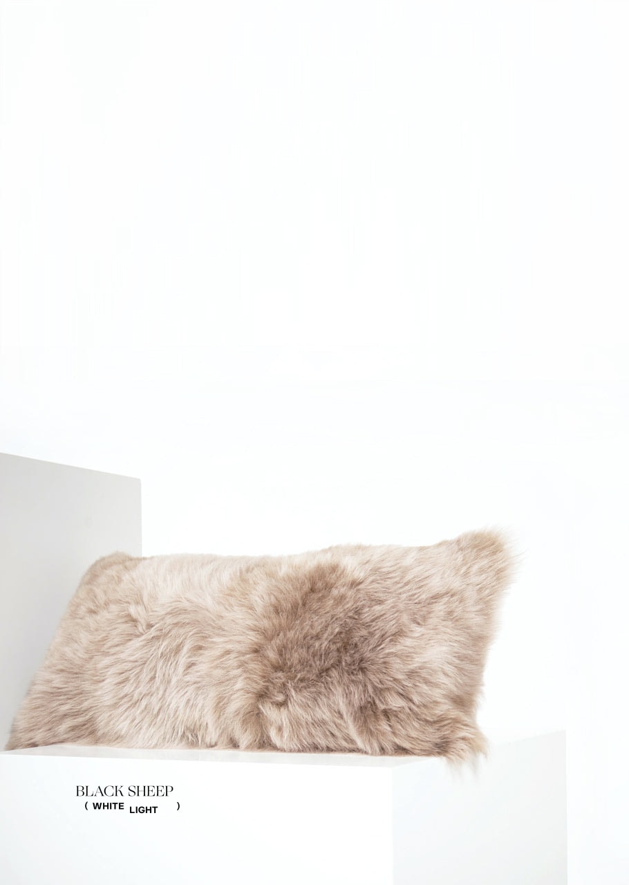 Rechteckiger geschorener Taupe-isländischer Schaffell-KissenbezugEX-STOCK Canada 