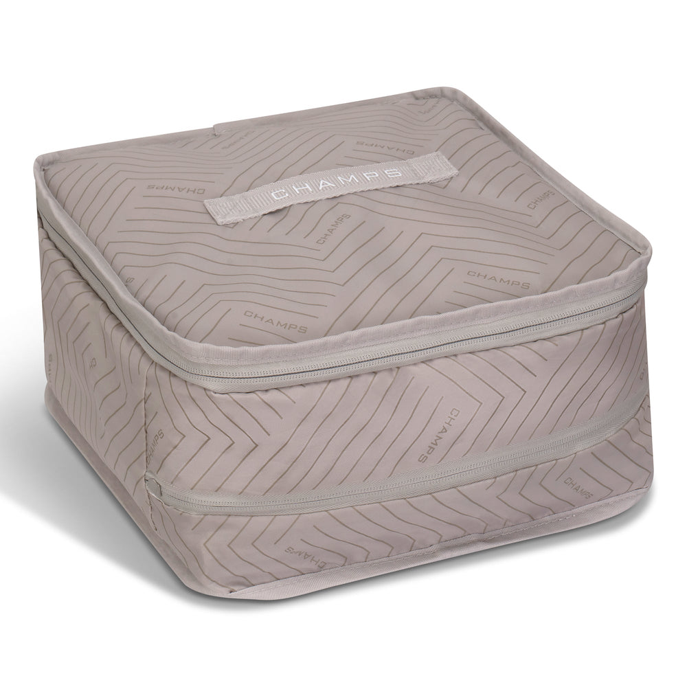 Vintage / Travel Closet EX-STOCK Canada 