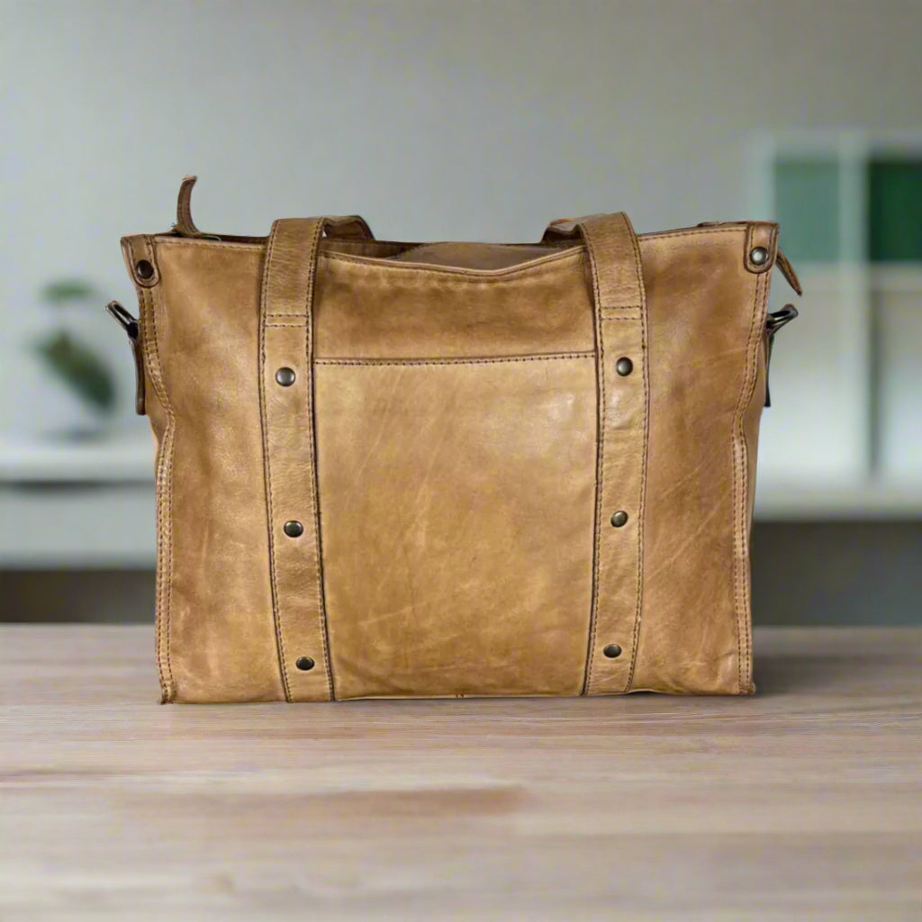 Sac à main en cuir clouté MET avec deux poignéesEX-STOCK Canada 