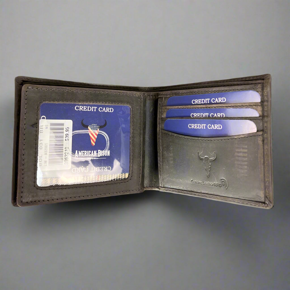 Men’s Cow Leather Mustang Embossed Bifold Wallet EX-STOCK Canada 