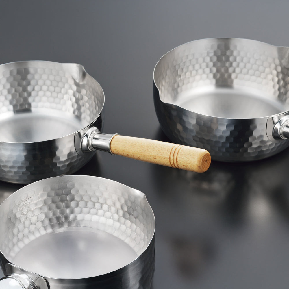 Yoshikawa Yukihira Saucepan 20 cm | 2.1 L Stainless Steel with Wooden Handle 