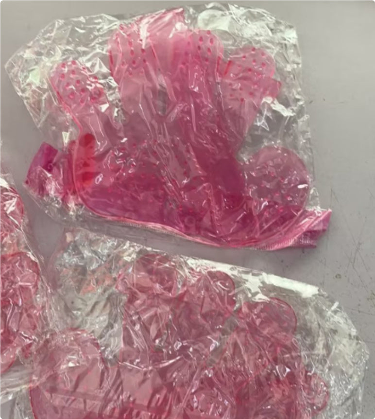 Pet finger grooming brush massage, hand brush cat, dog bath brush beauty, pet cleaning supplies wholesale EX-STOCK Canada 