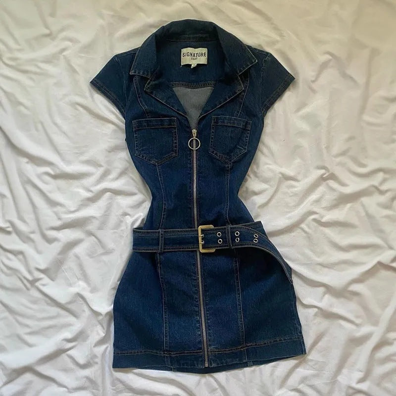 Retro ärmelloses Jeanskleid für mutige, schicke Mädchen 