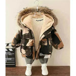 Niño de estilo de camuflaje de camuflaje de invierno de estilo extranjero