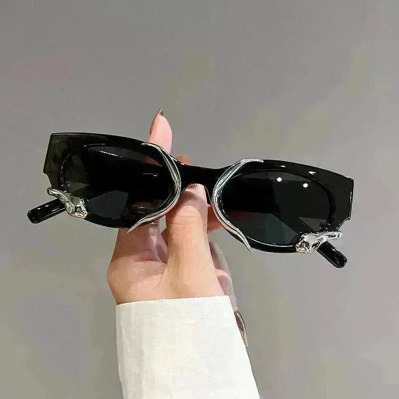 Cross-border European And American Retro Spirit Snake Cats' Eye Sunglasses - EX-STOCK CANADA