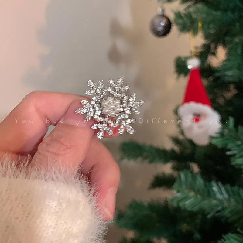 Crystal Snowflake Pearl flower Retro Hair Clip - EX-STOCK CANADA