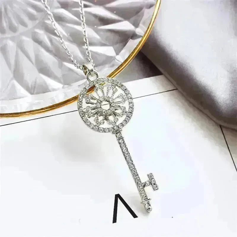 Diamond Garland Key Necklace For Women Reel Chain - EX-STOCK CANADA