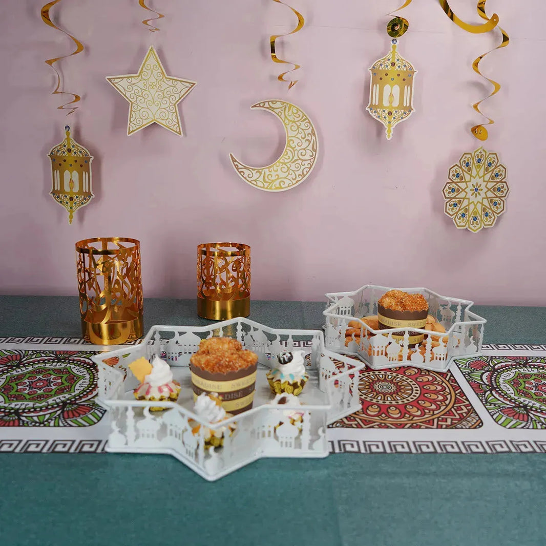 Desserttisch im europäischen Stil Zweistufig Ramadan Iron Castle Serving Tablett