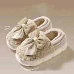 Grandes zapatillas esponjosas de nudo de la proa de la reverencia zapatos de algodón de algodón tallado de invierno zapatillas de plataforma de plataforma gruesa de suela gruesa