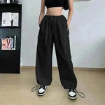 Pantalones de carga holgados rectos de la pierna de pierna ancha de las mujeres.