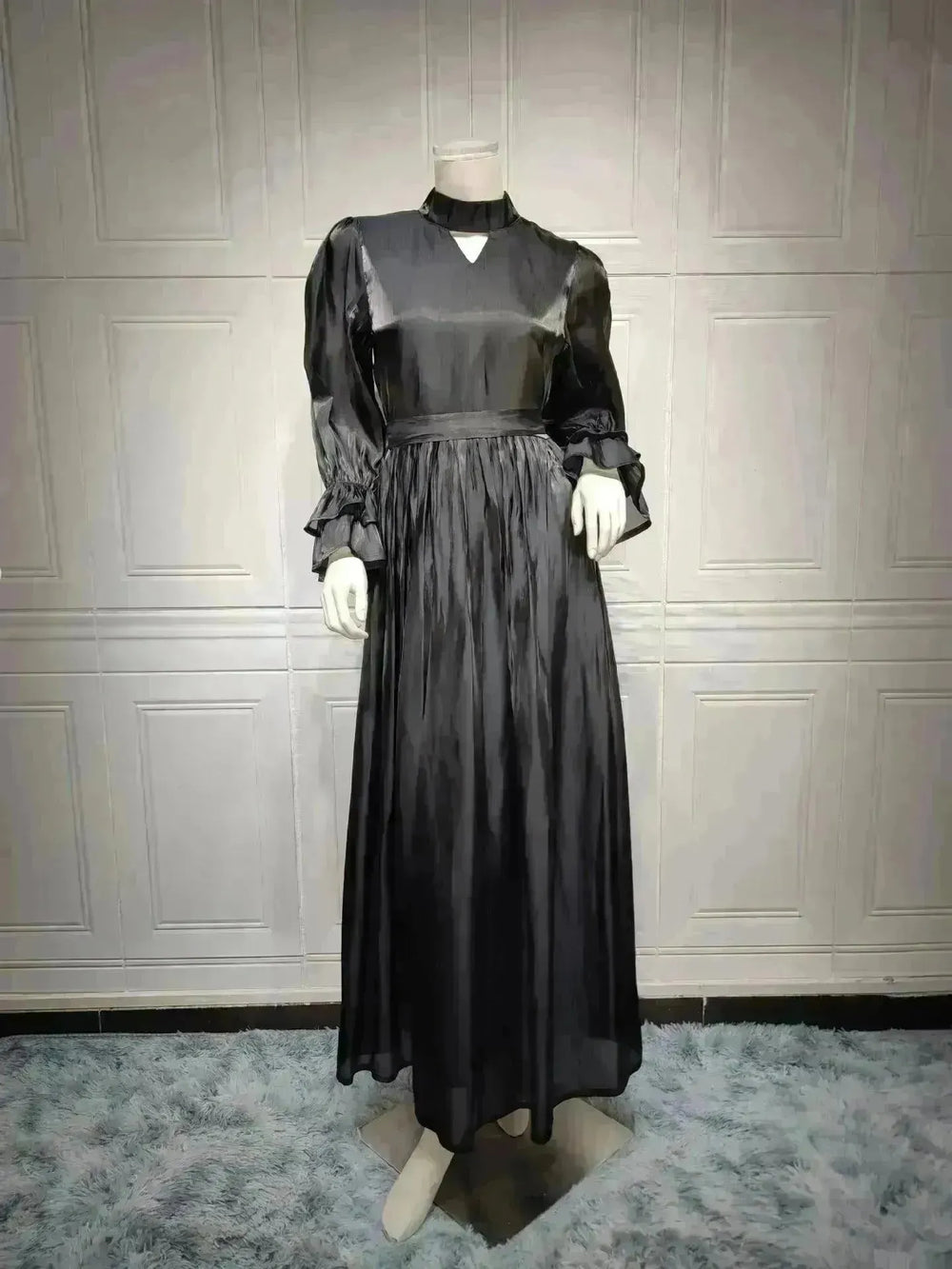 Fashionable Arab Women's Bright Silk Satin Dress - EX-STOCK CANADA