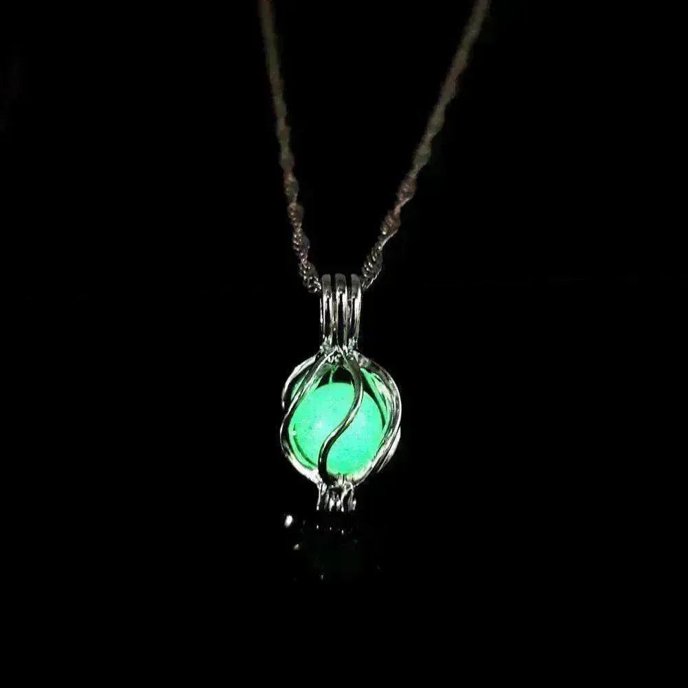 Fluorescent Stone Three-dimensional Planet Noctilucent Necklace - EX-STOCK CANADA