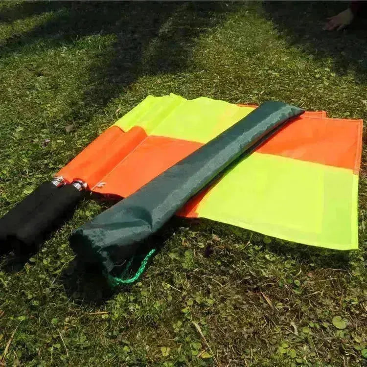 Football referee flag - EX-STOCK CANADA