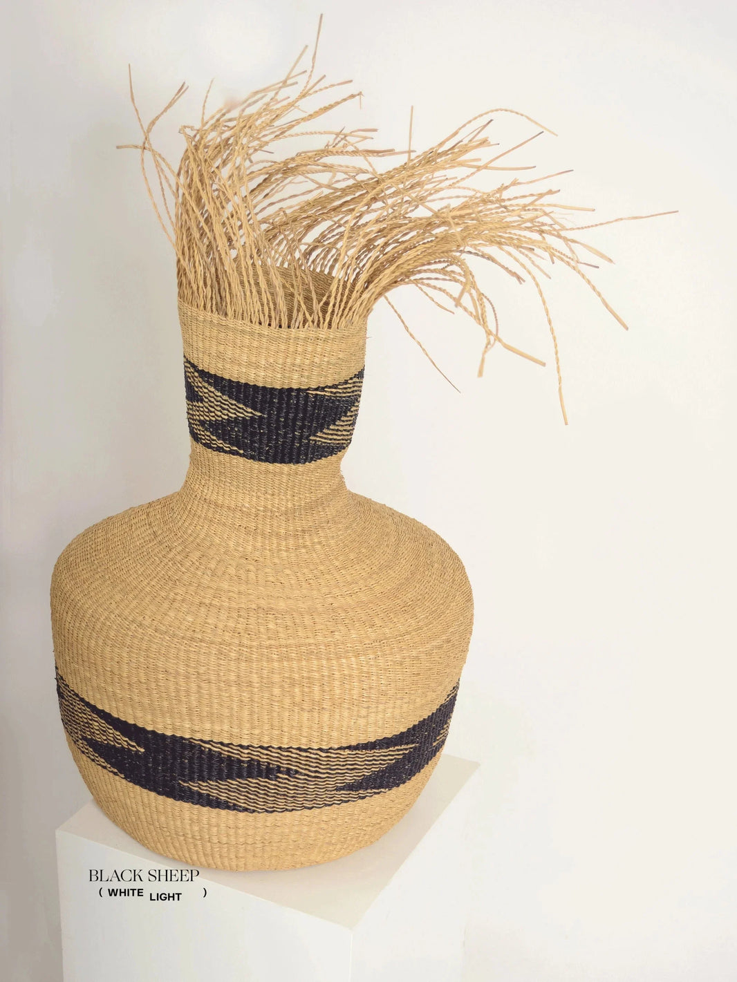 Large Ghana Bolga Basket 'Tisanie-Tia' NATURAL + BLACK EX-STOCK Canada 