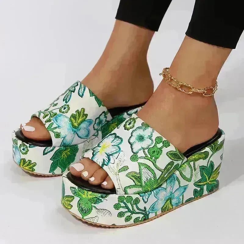 New Round Toe Wedge Embroidered Classic Embroidery Slippers For Women - EX-STOCK CANADA