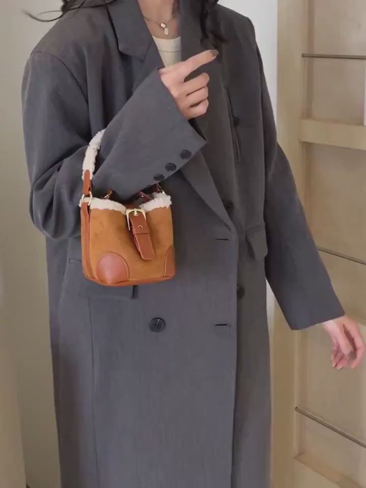 Retro Plush Mini Crossbody Bag for Women – Sherpa Trim Bucket Bag in 4 Colours 