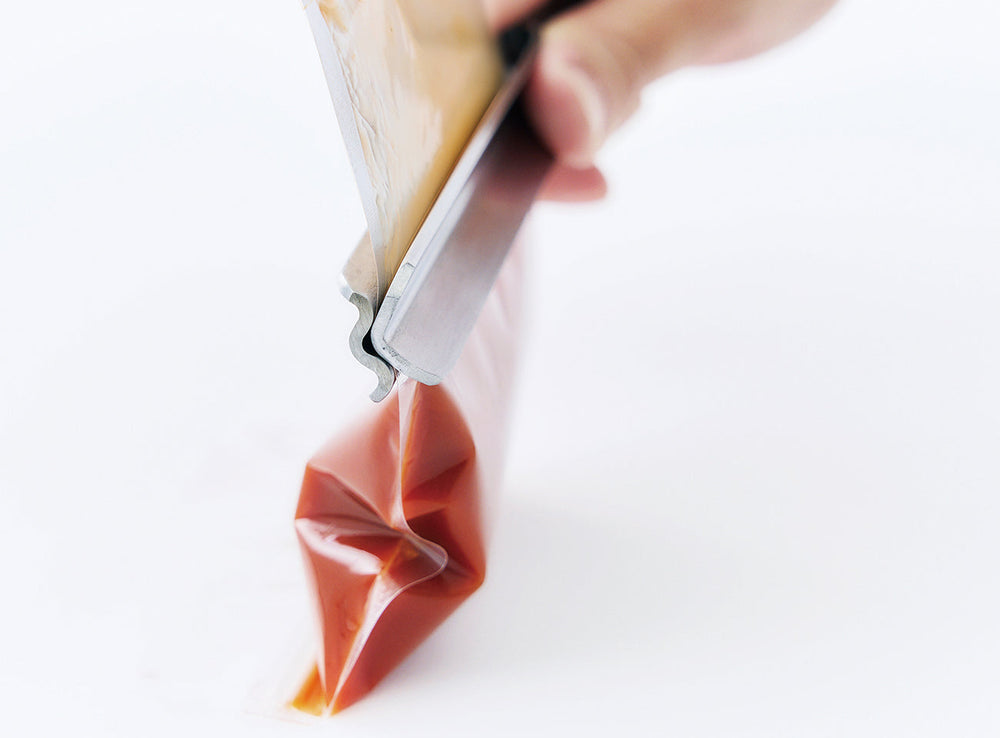Eatoco Shibolu Japanese kitchen tongs – Made in Japan 