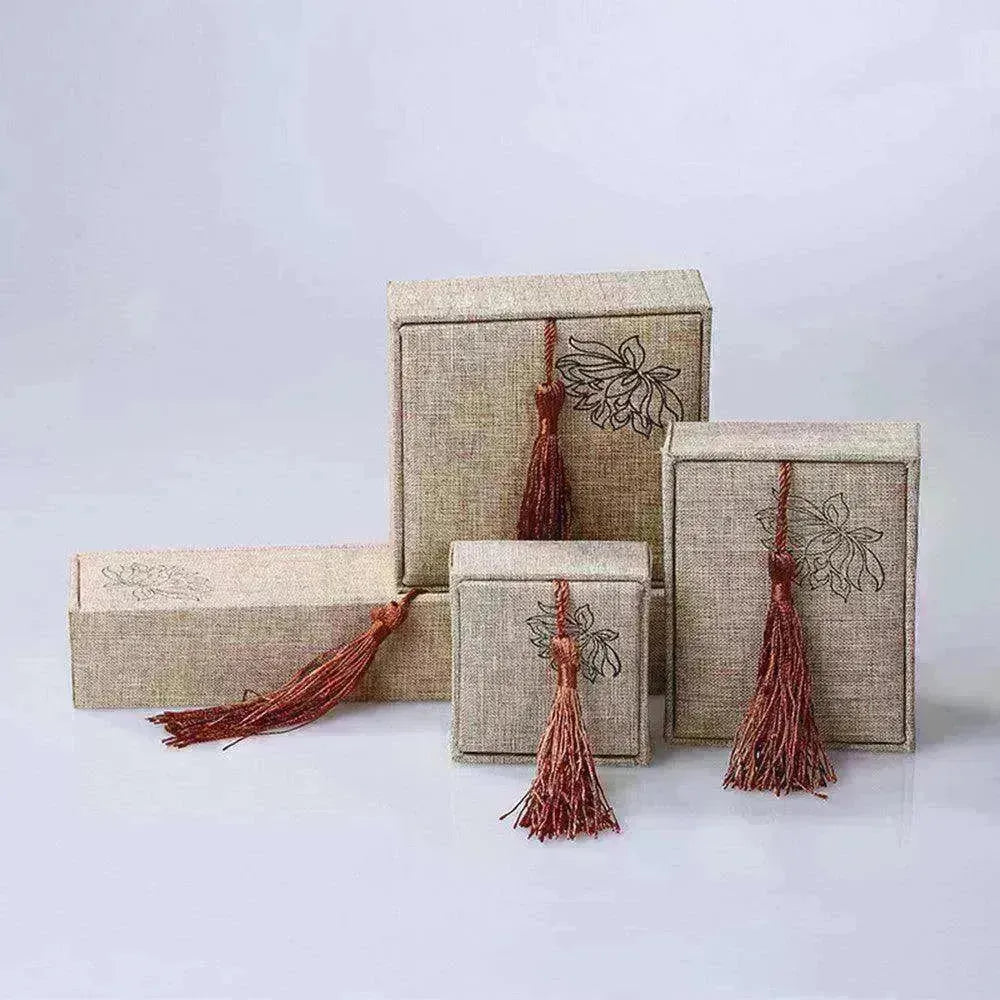 Rings Bracelets Bracelets Pendants Necklaces Jewelry Boxes - EX-STOCK CANADA