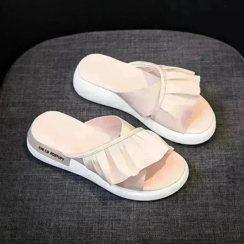 Sandals and slippers for women - EX-STOCK CANADA