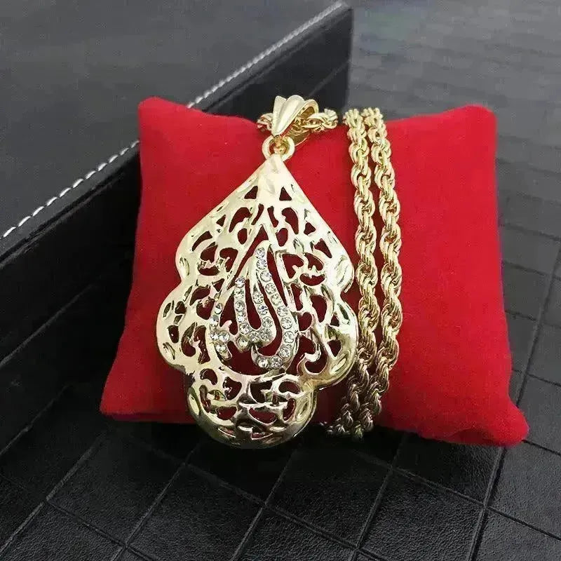 Vintage Arabian Arab Metal Pendant - EX-STOCK CANADA