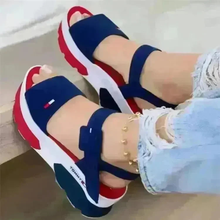 Women's Outer Wear Thick Bottom One Word Button Fish Mouth Beach Sandals - EX-STOCK CANADA