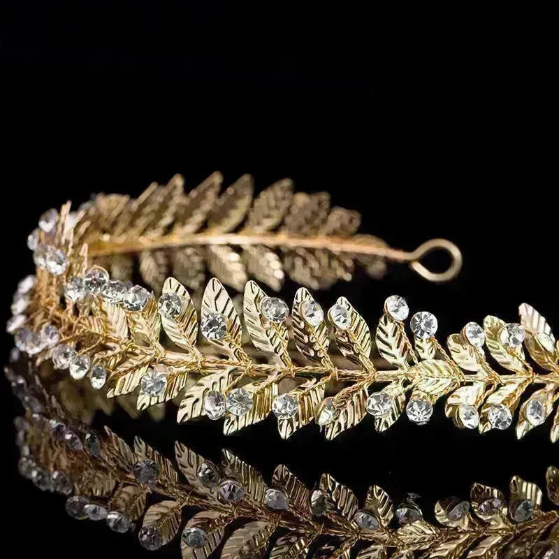 Women's Silver-plated Rhinestone Alloy Crown Tiara - EX-STOCK CANADA