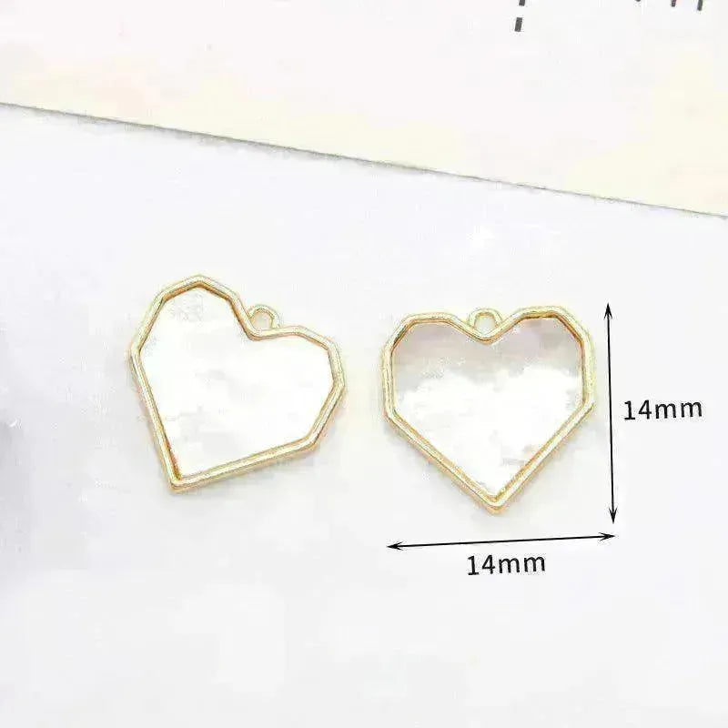 Women's White Shell Pendant Ear Rings - EX-STOCK CANADA