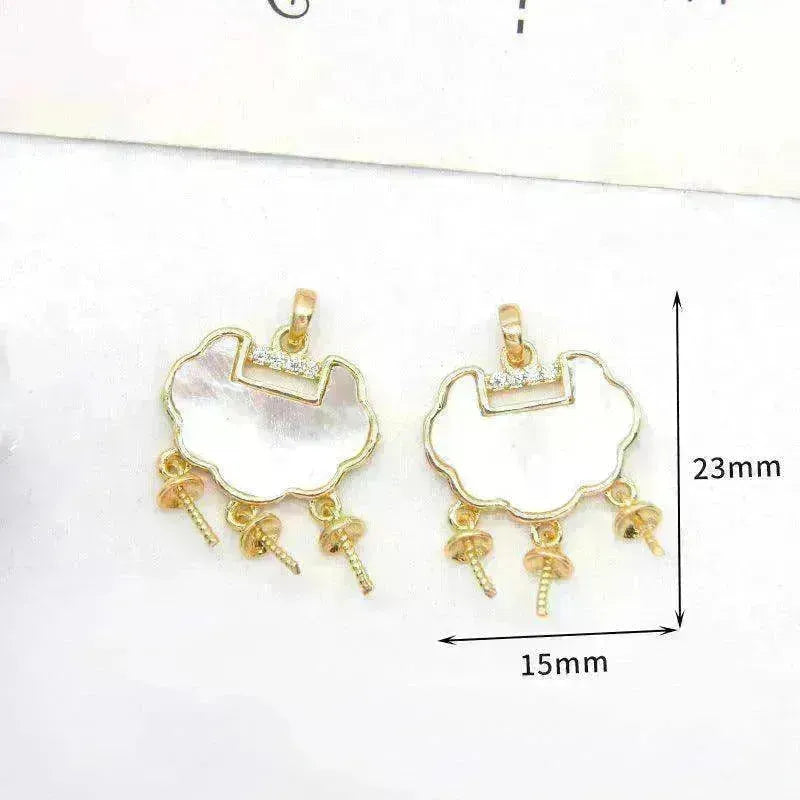 Women's White Shell Pendant Ear Rings - EX-STOCK CANADA